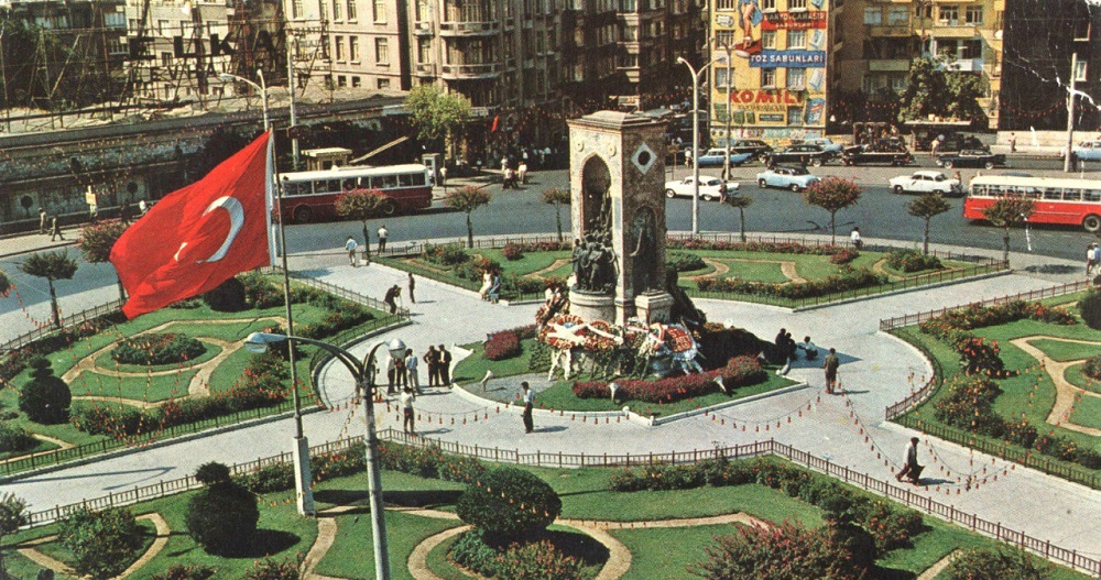 Taksim-Meydanı-Tarihçesi