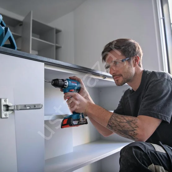 Bosch Profesyonel 18V Akülü Kombo Set GSR 18V-45 +GWS 18V-8 +GBH 18V-22 3x 4.0Ah Akü + Şarj Aleti – 0615A5007L